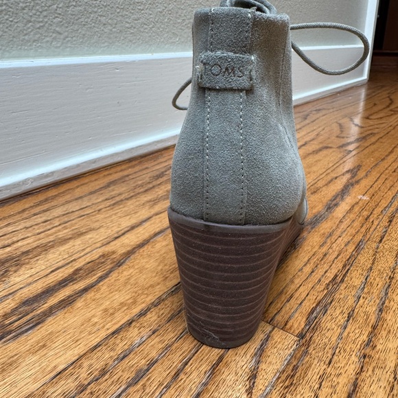 TOMS Women's Suede Lace-Up Booties - Light Green - Picture 4 of 4